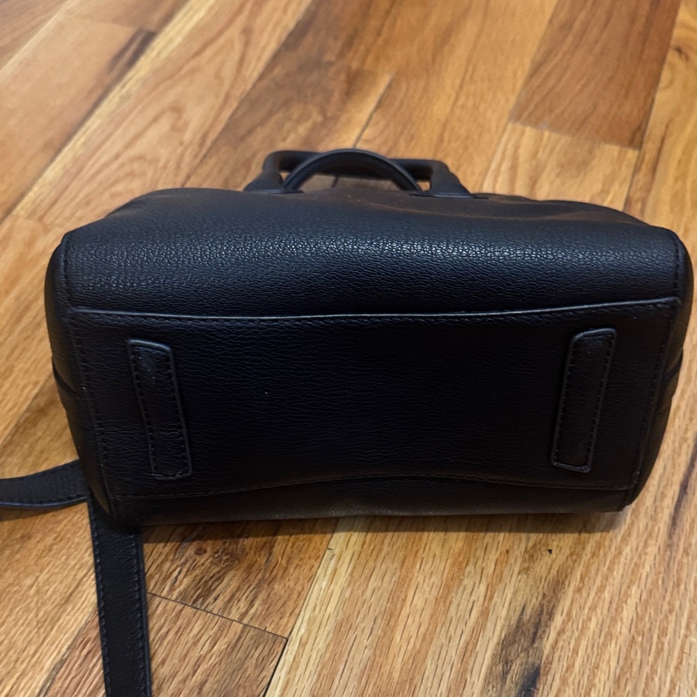 Givenchy Black Crossbody Bag - Picture 3 of 8